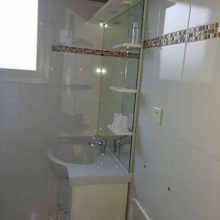 Ferienwohnung Comme chez vous Ruelle-sur-Touvre Exterior foto