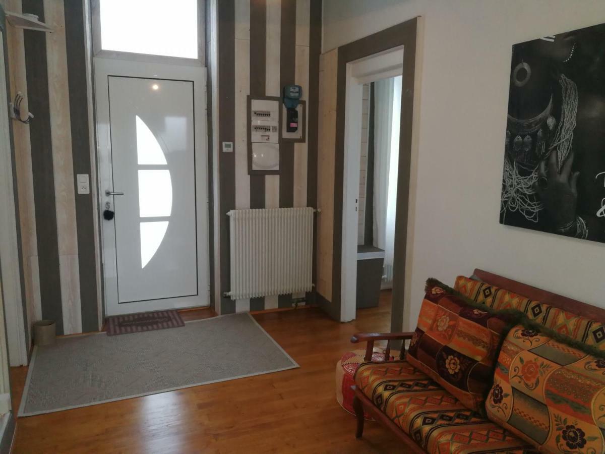 Comme Chez Vous Apartment *
